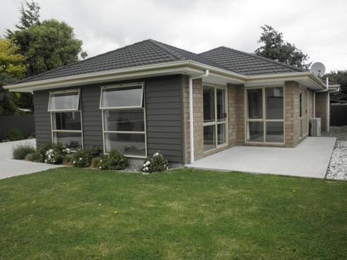 25 Louisa Street, Gladstone