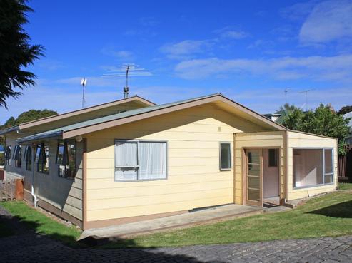 5 Dalry Street, Mornington