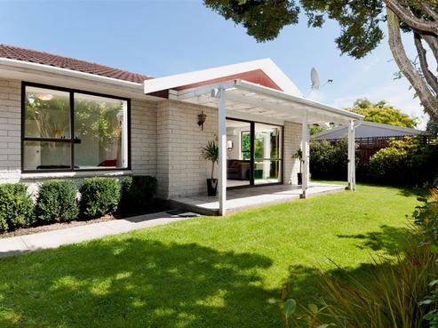 2/23B Juniper Place, Burnside