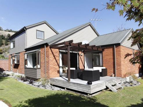 2 Moncks Bay Lane, Moncks Bay