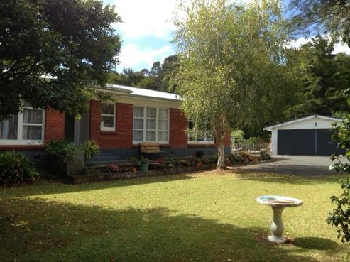 61 Riverside Drive, Riverside
