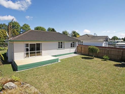 83 Silverdale Road, Silverdale
