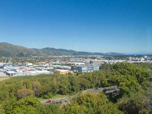 11 Onehuka Road, Tirohanga