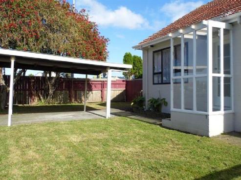 1 Pohutukawa Street, Woburn