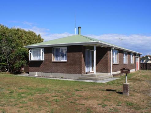 13A Tudor Street, Hokitika