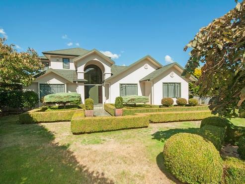 2 Mary Huse Grove, Manor Park