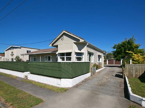 32 Elliot Street, Inglewood