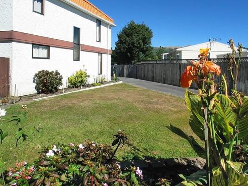 9A Ash Grove, Ranui