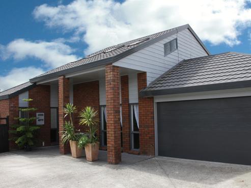 720 River Road, Chartwell