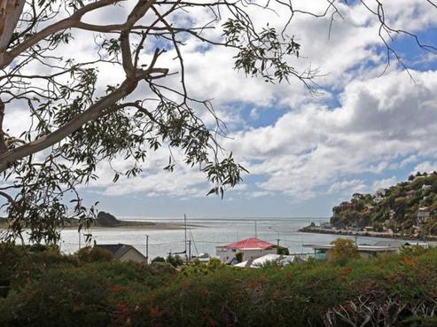 19A Bay View Road, Moncks Bay