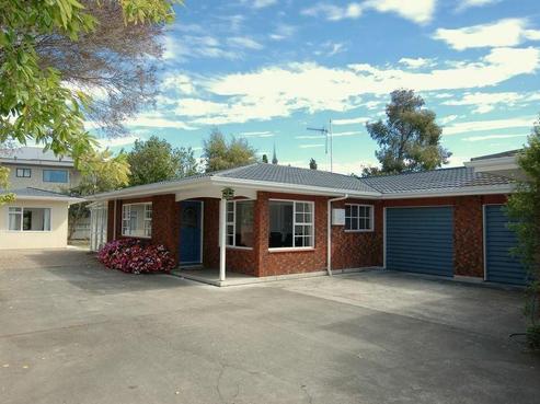 8A Shortland Place, Havelock North