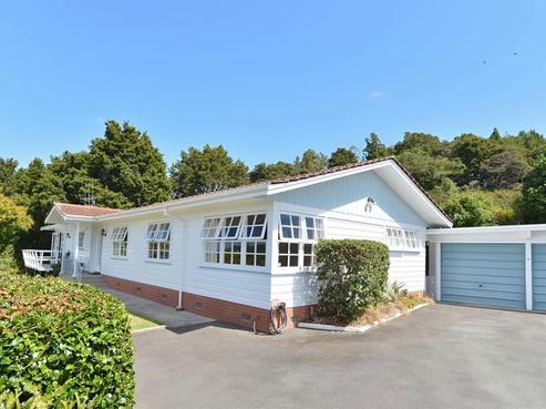 27 Parkland Crescent, Kamo