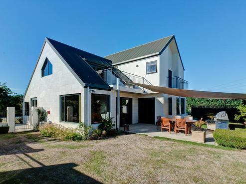 129 School Road, Yaldhurst