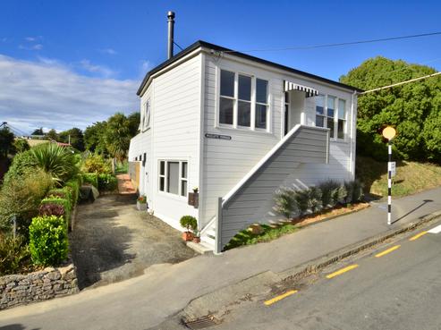 21 Wickliffe Terrace, Port Chalmers