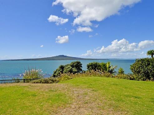 2/64 Seacliffe Avenue, Belmont