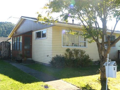 1/2 Crystal Grove, Birchville