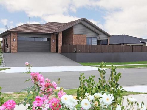 18 Pateke Way, Paraparaumu Beach