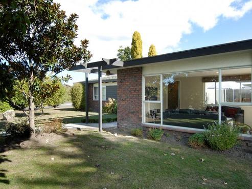 716 Ballantyne Street, Frimley