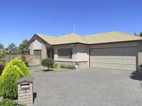 13 Sloane Place, Taradale