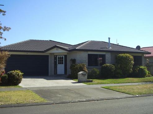 12 Brompton Drive, Taradale
