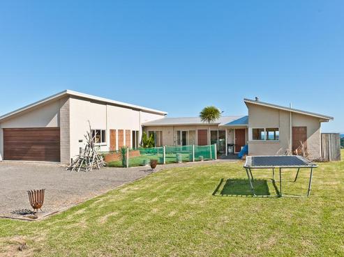 35 Longbeach Drive, Castlecliff