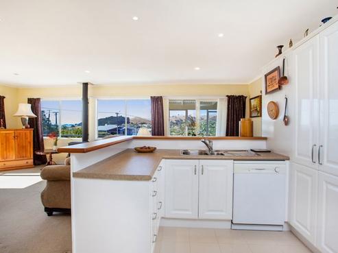 20 Te Pene Road, Maraetai