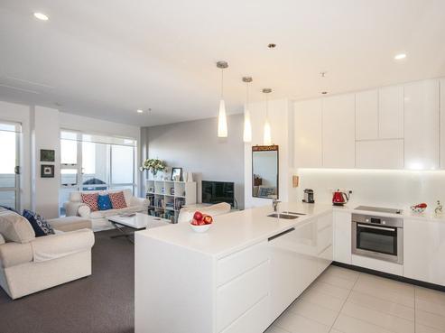 414/103 Thorndon Quay, Thorndon