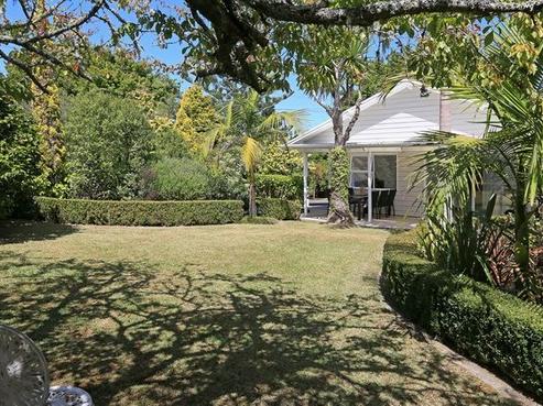 31 Awaroa Road, Sunnyvale