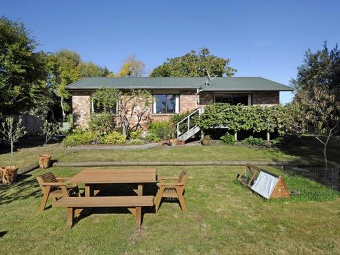 27 Toru Street, Mapua