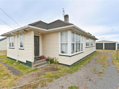 135 Puriri Street, Castlecliff