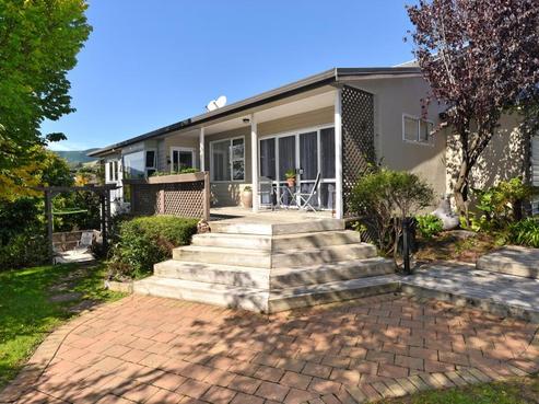 44 Washbourn Drive, Richmond