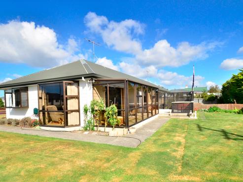 36A Burns Street, Milton