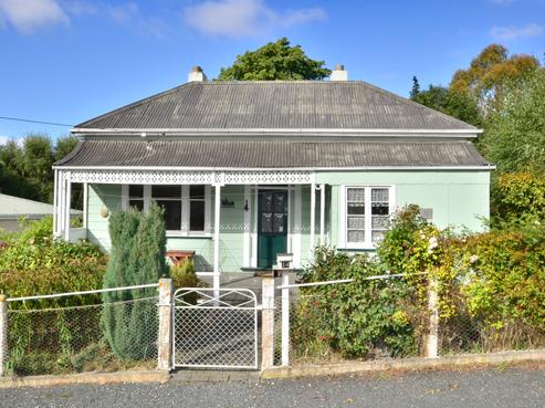 14 Campbelton Street, Lawrence