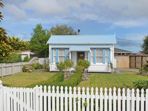 16 Sutherland Avenue, Silverstream