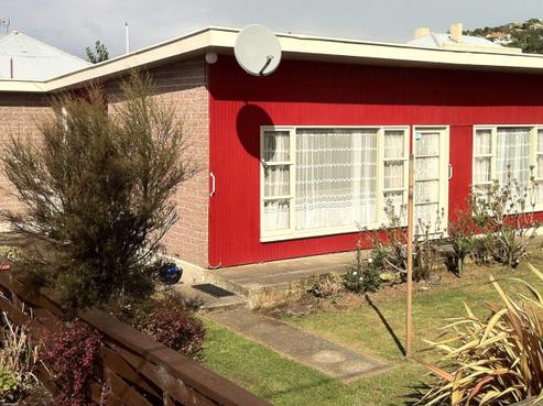 2 Edwin Street, Caversham