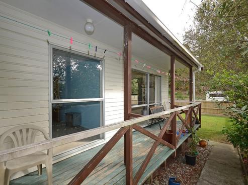 2/5 Taunton Way, Pinehaven