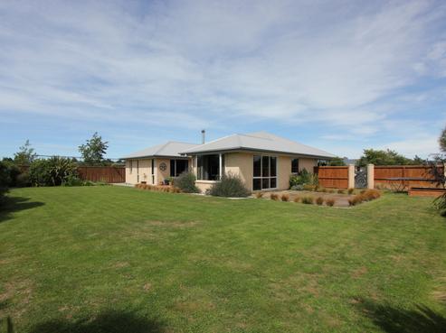 2 Frame Crescent, Rolleston