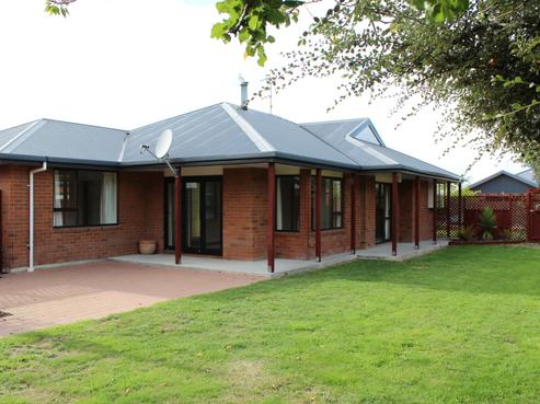 1 Breton Common, Rolleston