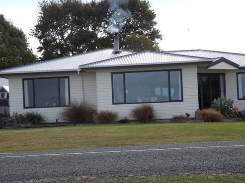 4 Ocean Grove, Owaka