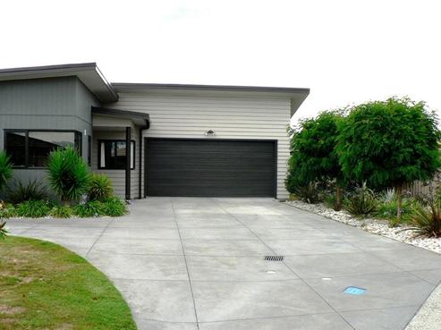 20 Northwood Avenue, Mahora