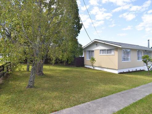 1/21 Woodside Road, Massey