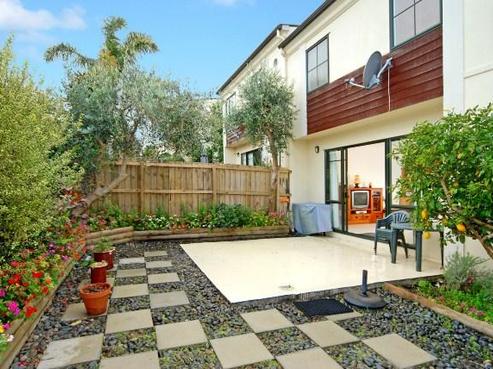 17/69 Target Road, Totara Vale