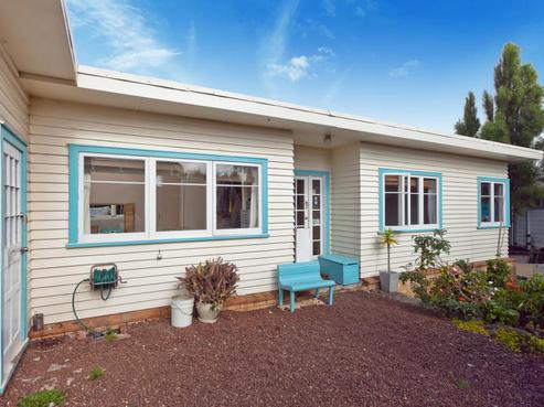 9 Lookout Drive, Laingholm