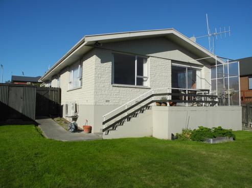 220B Otipua Road, West End