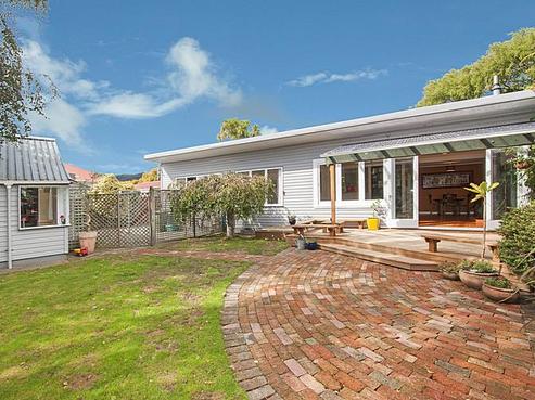 35 Naenae Road, Naenae