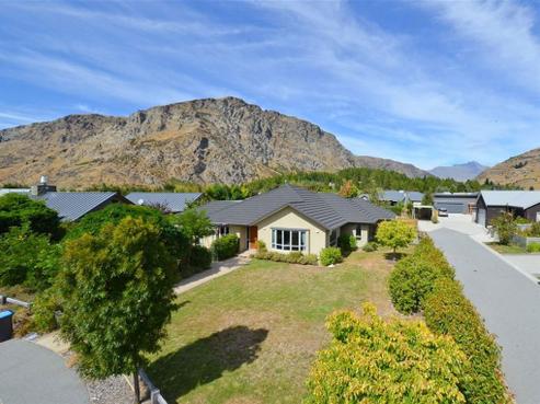 10 Amber Close, Arthurs Point