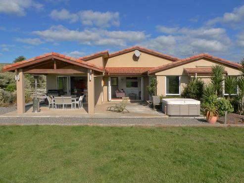1434 Miranda Road, Miranda