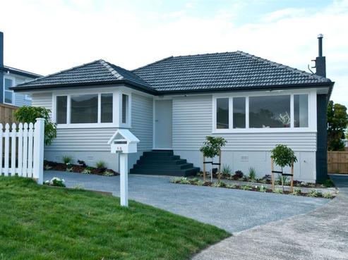 16 Hauraki Crescent, Pinehill