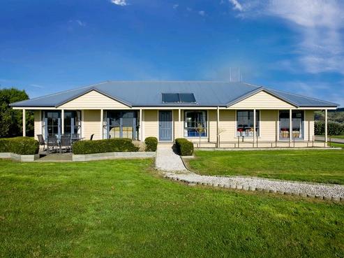 104C Awanuiarangi Road, Pikowai