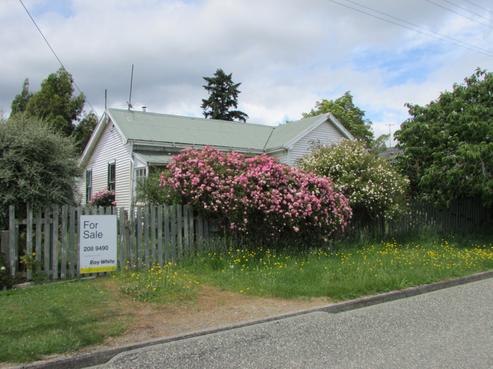 8 Durham Street, Tapanui